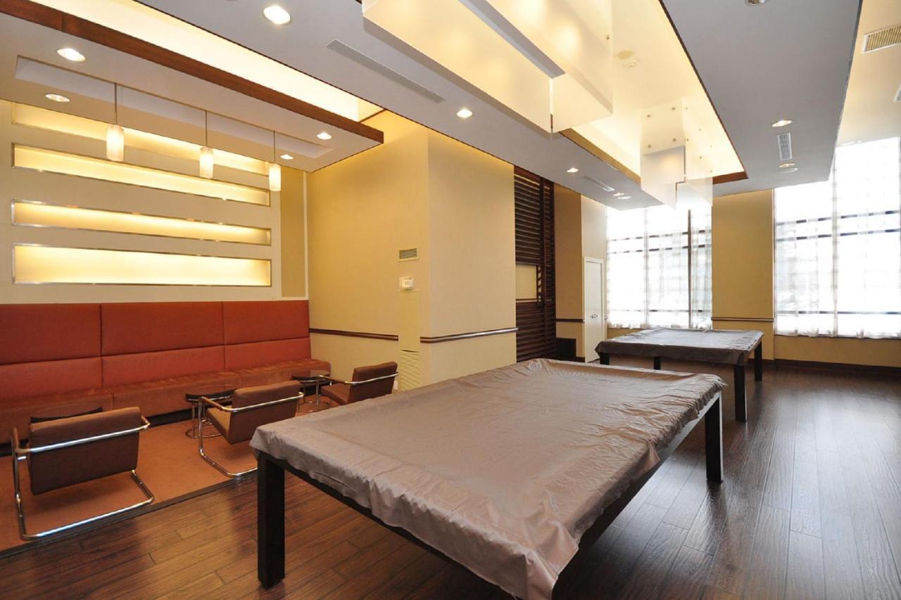 Royal Stays Furnished Apartments - Square One Μισισάουγκα Εξωτερικό φωτογραφία